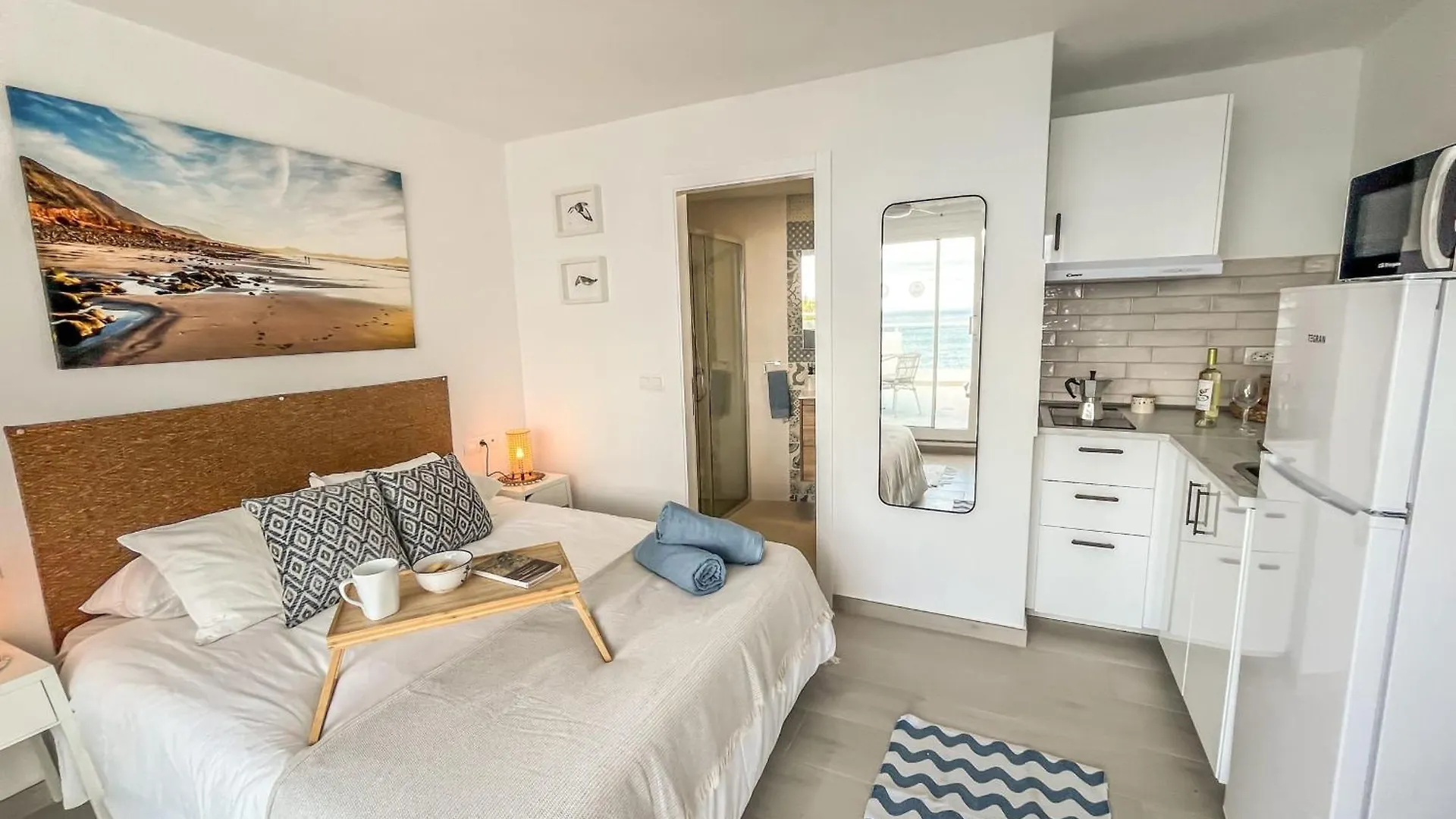 Apartment Casa Burgao Studio With Large Seaview Terrace Punta Mujeres