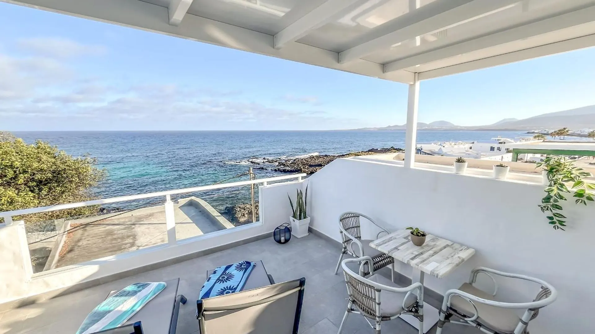 Casa Burgao Studio With Large Seaview Terrace Punta Mujeres 0*,